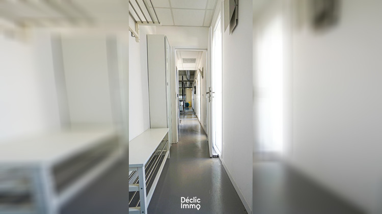 Ma-Cabane - Location Local commercial CASTRIES, 72 m²