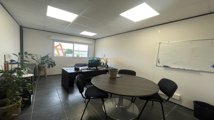 Ma-Cabane - Location Local commercial Caudan, 557 m²