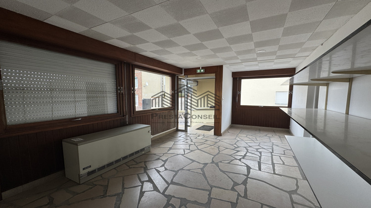 Ma-Cabane - Location Local commercial Caudebec-lès-Elbeuf, 292 m²