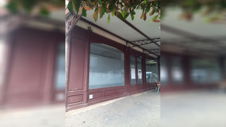 Ma-Cabane - Location Local commercial CAUSSADE, 130 m²