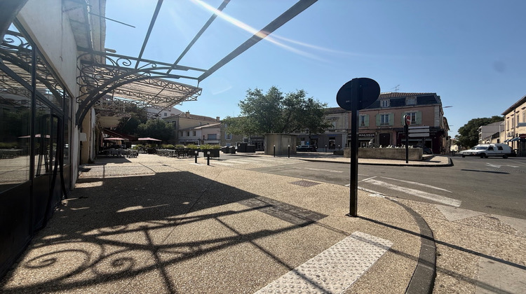 Ma-Cabane - Location Local commercial CAVAILLON, 73 m²