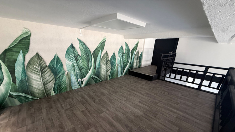 Ma-Cabane - Location Local commercial CAVAILLON, 73 m²