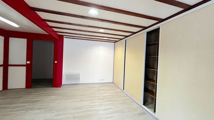 Ma-Cabane - Location Local commercial CAVIGNAC, 51 m²