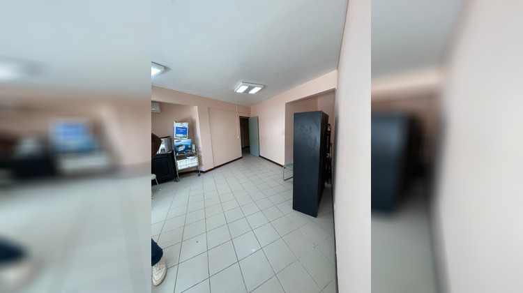 Ma-Cabane - Location Local commercial Cayenne, 110 m²