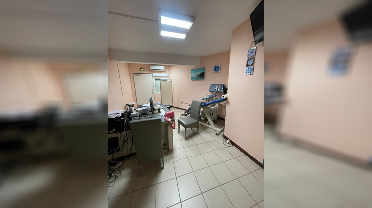 Ma-Cabane - Location Local commercial Cayenne, 110 m²