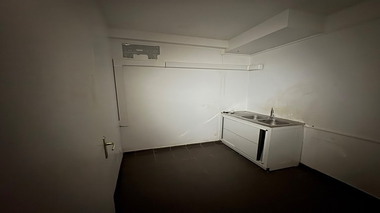 Ma-Cabane - Location Local commercial CAYENNE, 147 m²