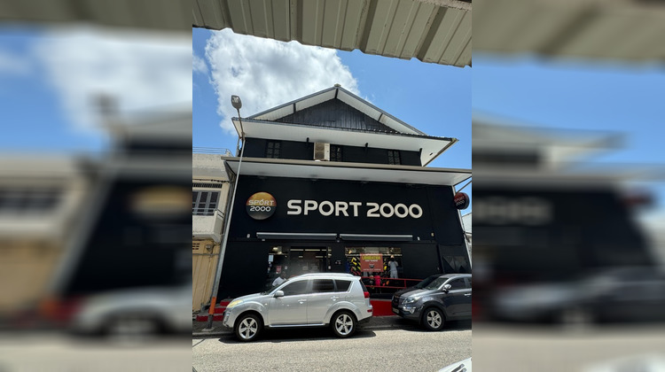 Ma-Cabane - Location Local commercial CAYENNE, 851 m²