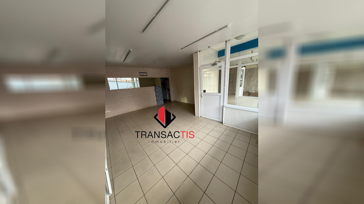 Ma-Cabane - Location Local commercial Cayenne, 140 m²