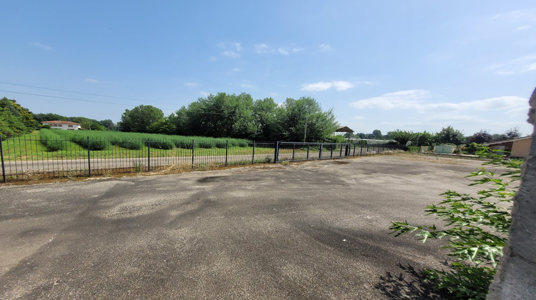 Ma-Cabane - Location Local commercial CAYRAC, 1112 m²