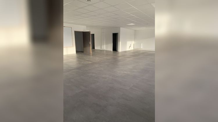 Ma-Cabane - Location Local commercial Cergy, 119 m²