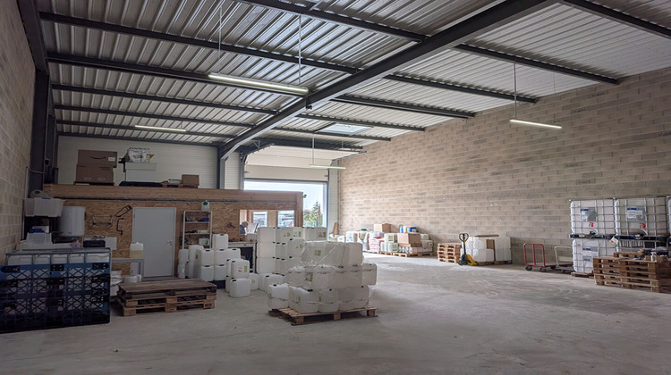 Ma-Cabane - Location Local commercial CERNAY-LES-REIMS, 241 m²