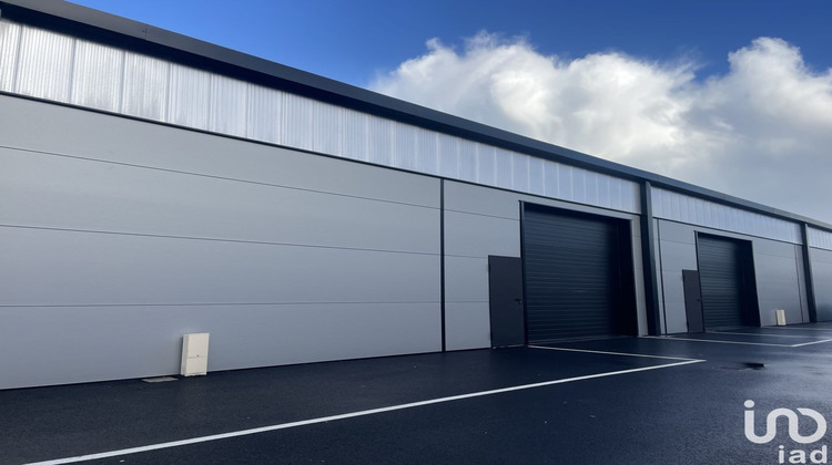 Ma-Cabane - Location Local commercial Cestas, 200 m²