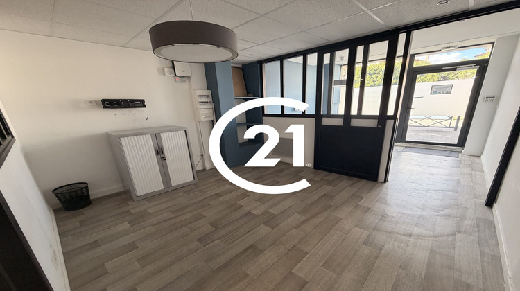 Ma-Cabane - Location Local commercial Chabeuil, 45 m²
