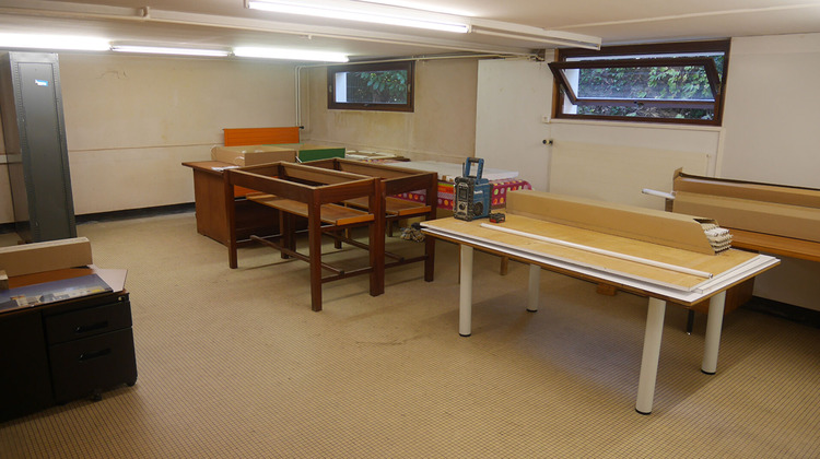 Ma-Cabane - Location Local commercial CHALLANS, 390 m²