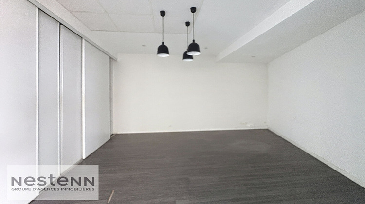 Ma-Cabane - Location Local commercial CHALLANS, 104 m²