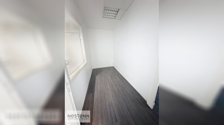 Ma-Cabane - Location Local commercial CHALLANS, 104 m²