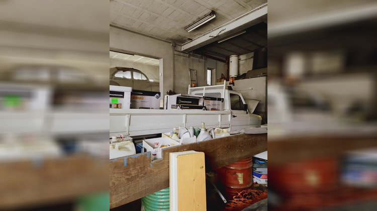 Ma-Cabane - Location Local commercial CHALLES LES EAUX, 180 m²