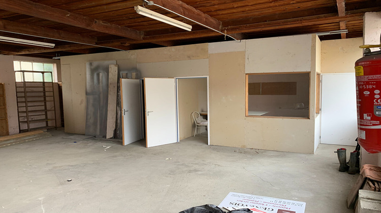 Ma-Cabane - Location Local commercial CHALON-SUR-SAONE, 165 m²