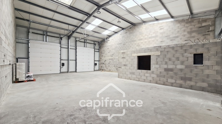Ma-Cabane - Location Local commercial CHALON SUR SAONE, 200 m²