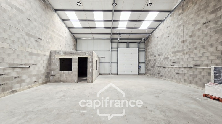 Ma-Cabane - Location Local commercial CHALON SUR SAONE, 200 m²