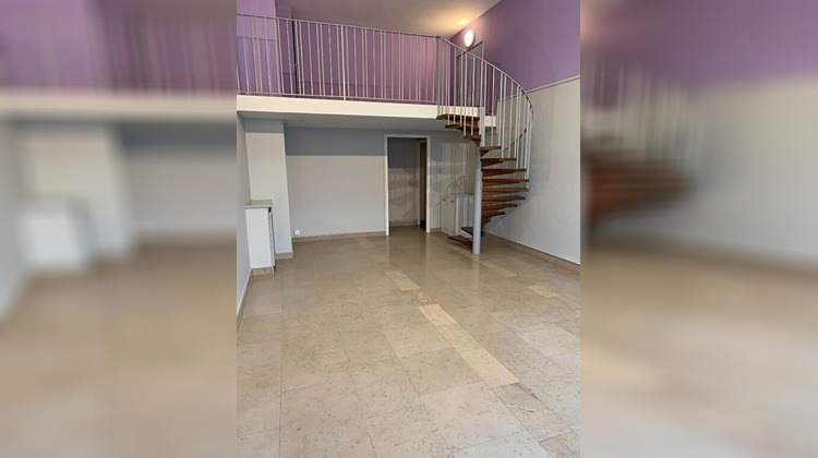 Ma-Cabane - Location Local commercial CHALON-SUR-SAONE, 49 m²