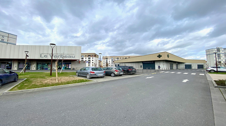 Ma-Cabane - Location Local commercial CHALONS-EN-CHAMPAGNE, 100 m²