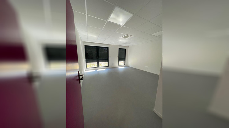 Ma-Cabane - Location Local commercial CHALONS EN CHAMPAGNE, 26 m²