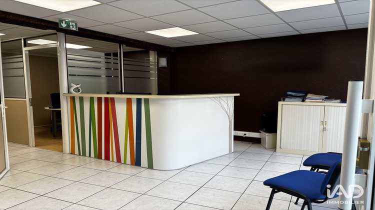 Ma-Cabane - Location Local commercial Châlons-en-Champagne, 90 m²