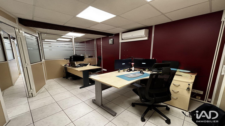 Ma-Cabane - Location Local commercial Châlons-en-Champagne, 90 m²
