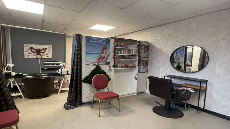 Ma-Cabane - Location Local commercial Chamousset, 25 m²