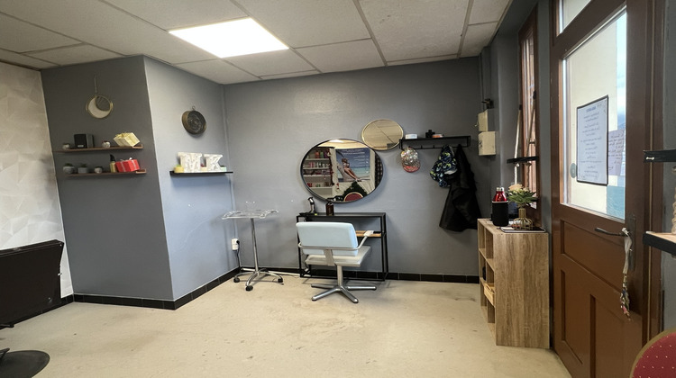 Ma-Cabane - Location Local commercial Chamousset, 25 m²