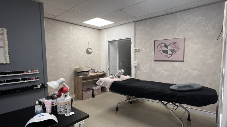 Ma-Cabane - Location Local commercial Chamousset, 25 m²