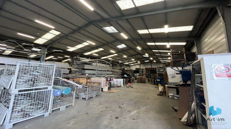 Ma-Cabane - Location Local commercial Champagne, 2400 m²