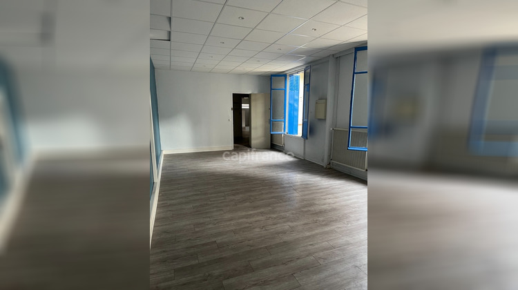 Ma-Cabane - Location Local commercial CHAMPIGNY SUR MARNE, 290 m²