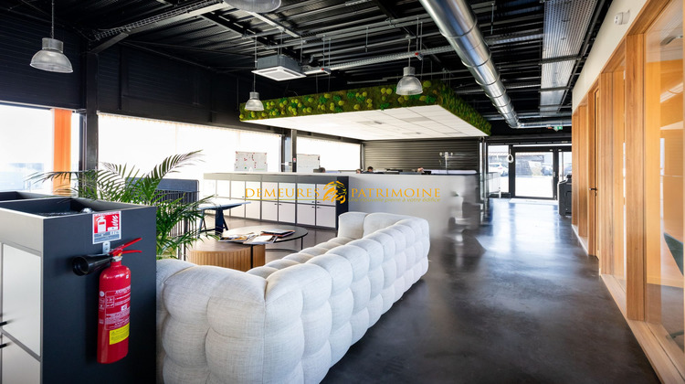 Ma-Cabane - Location Local commercial Champniers, 580 m²