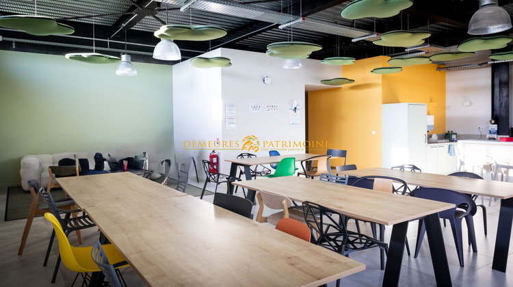 Ma-Cabane - Location Local commercial Champniers, 580 m²