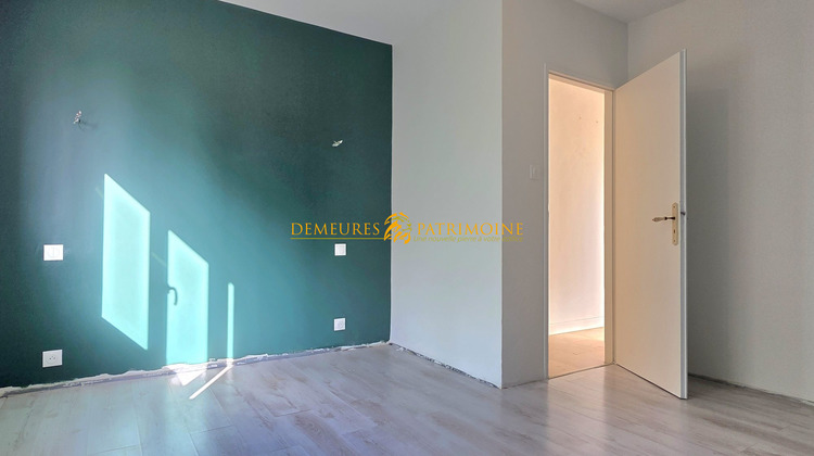 Ma-Cabane - Location Local commercial Champniers, 130 m²