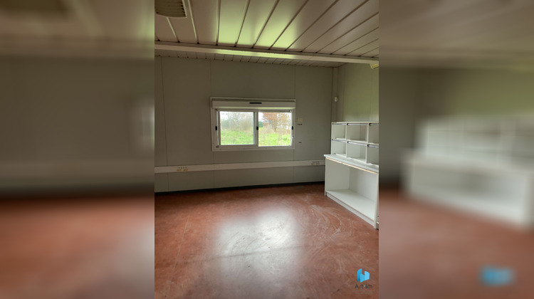 Ma-Cabane - Location Local commercial Changé, 500 m²