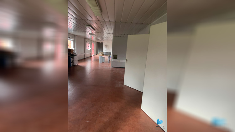 Ma-Cabane - Location Local commercial Changé, 500 m²