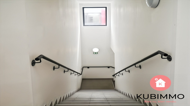 Ma-Cabane - Location Local commercial Chanteloup-en-Brie, 262 m²