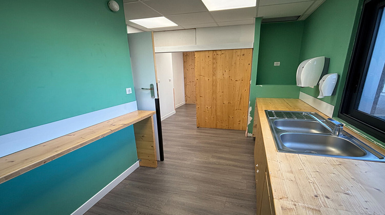 Ma-Cabane - Location Local commercial CHAPONNAY, 0 m²