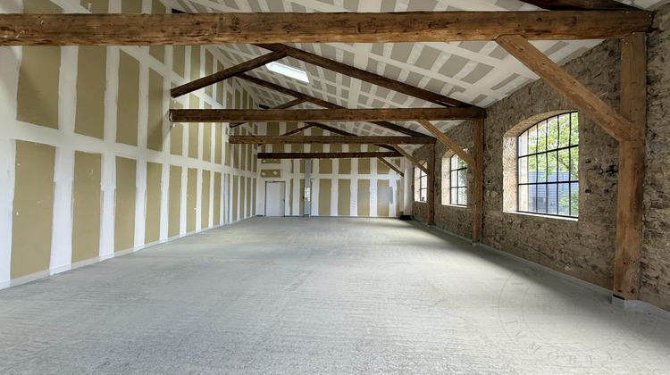 Ma-Cabane - Location Local commercial Chaponost, 118 m²