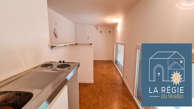 Ma-Cabane - Location Local commercial Charancieu, 65 m²