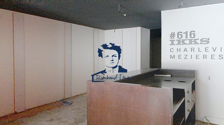 Ma-Cabane - Location Local commercial Charleville-Mézières, 80 m²