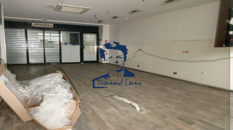 Ma-Cabane - Location Local commercial Charleville-Mézières, 179 m²