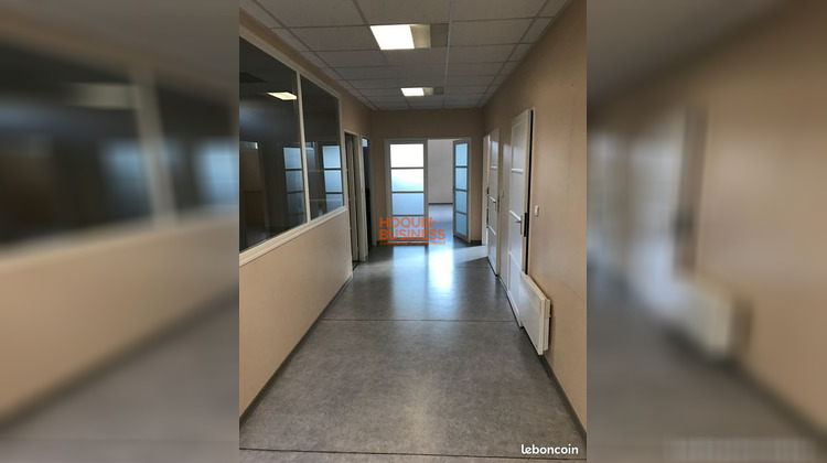 Ma-Cabane - Location Local commercial Charleville-Mézières, 120 m²