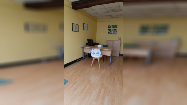 Ma-Cabane - Location Local commercial CHARLIEU, 50 m²