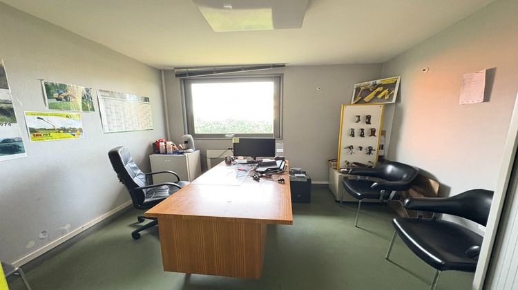 Ma-Cabane - Location Local commercial CHARLIEU, 1155 m²