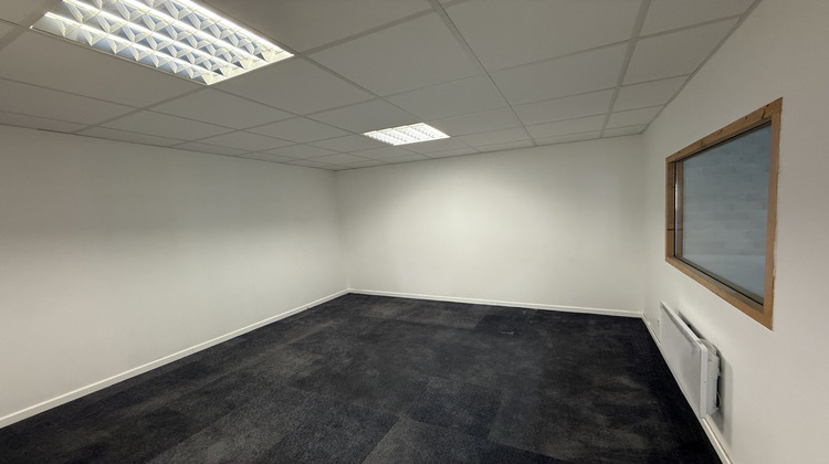 Ma-Cabane - Location Local commercial Charly, 110 m²