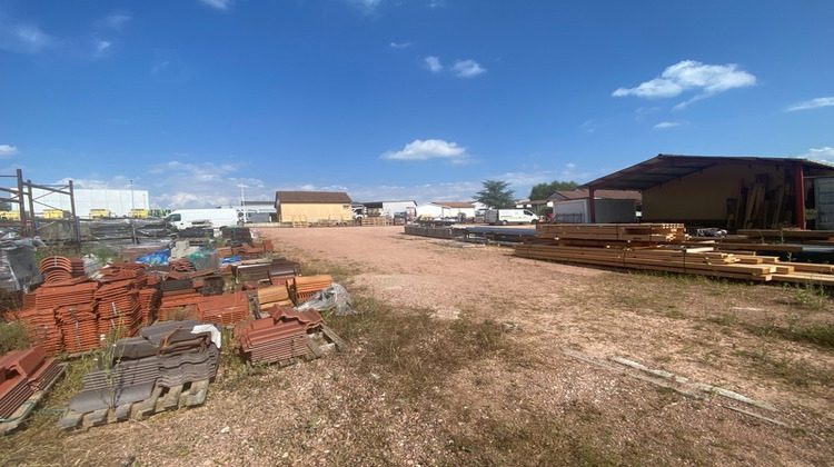 Ma-Cabane - Location Local commercial CHAROLLES, 267 m²